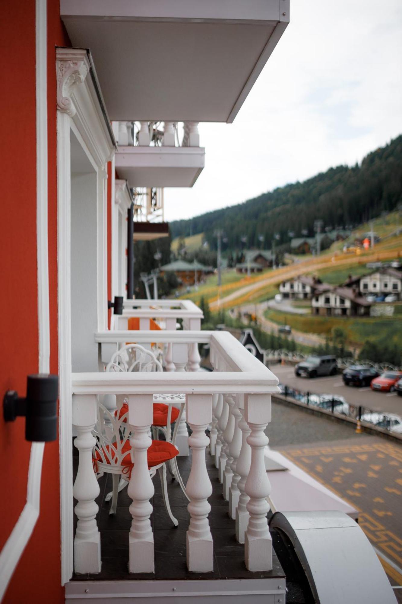Chevalier Hotel & Spa Буковел Екстериор снимка