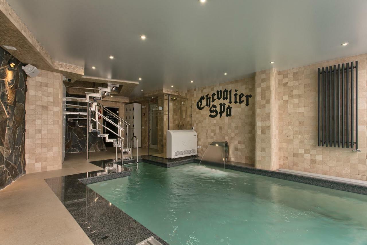 Chevalier Hotel & Spa Буковел Екстериор снимка