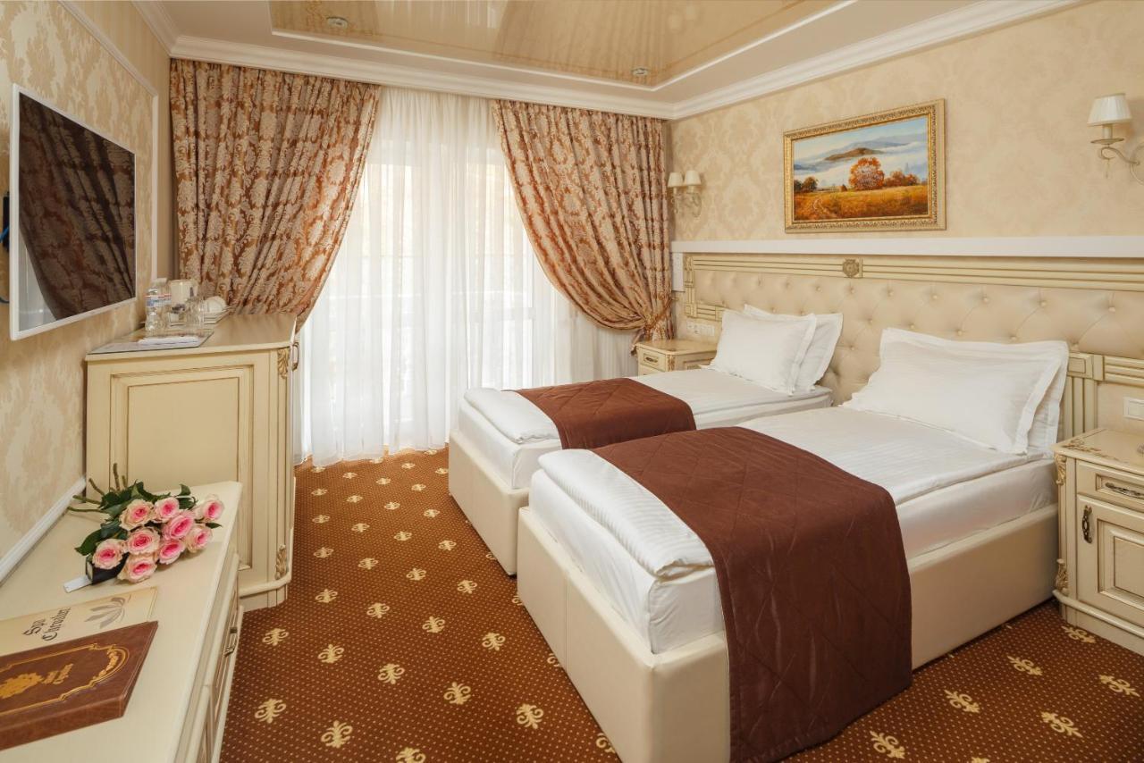 Chevalier Hotel & Spa Буковел Екстериор снимка